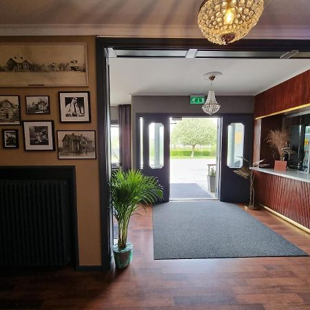 Hotell Gaestis Tierp Buitenkant foto