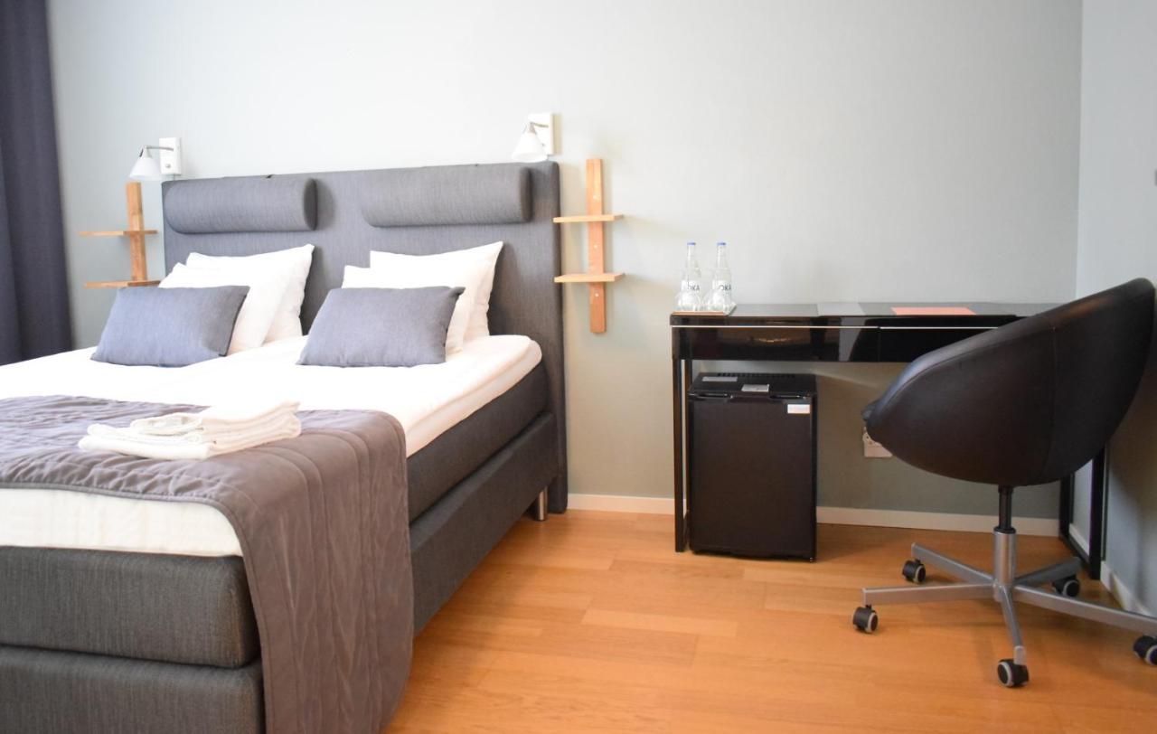 Hotell Gaestis Tierp Buitenkant foto